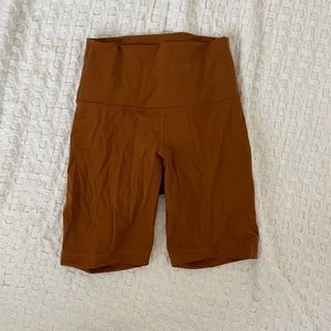 Everlane perform biker shorts